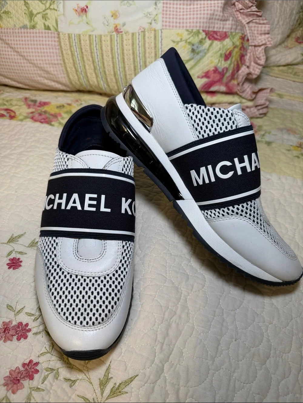 Michael Kors Felix Trainers White Navy Size 8.5
